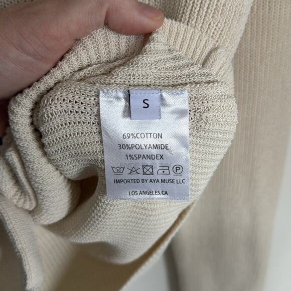 Aya Muse Cream Eris Cardigan Sweater with Long Sleeves and Round Neckline - Picture 5 of 8